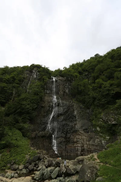 Mencuna şelalesi ve İkiz Taş köprüler / Artvin, Arhavi