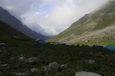 Hazindak Platosu ve Kakar Dağları