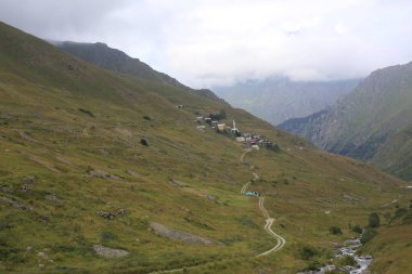 Hazindak Platosu ve Kakar Dağları