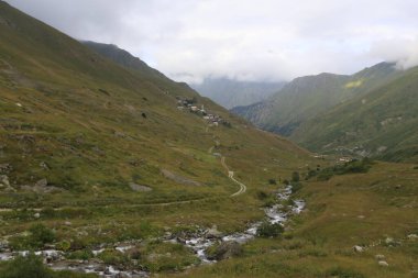 Hazindak Platosu ve Kakar Dağları