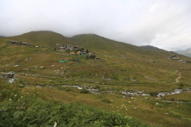 Hazindak Platosu ve Kakar Dağları