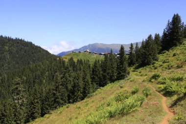 Hazindak Platosu ve Kakar Dağları
