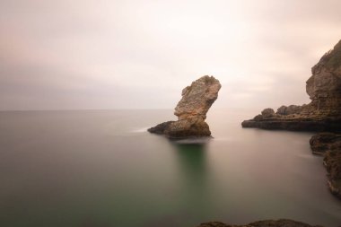 Kyky, Krklareli ilinin sınırları içinde ve Vize ilçesine bağlı bir sahil kasabasıdır..