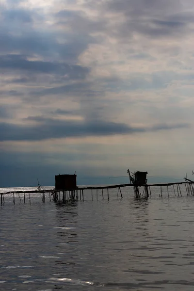 Στην Umakdere Ψαράδες Της Περιοχής Εξάγουν Δόλωμα Από Την Άμμο — Φωτογραφία Αρχείου