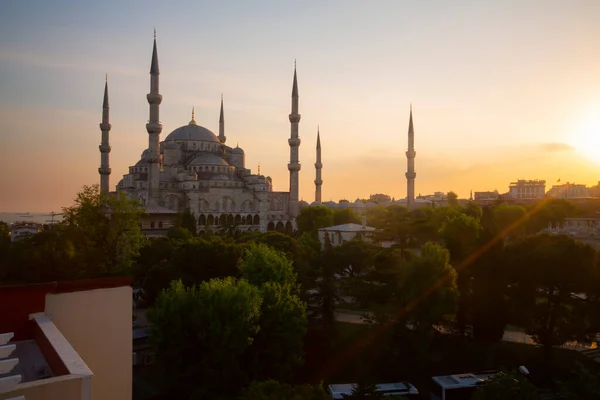 蓝色清真寺和Hagia Sophia清真寺的空中景观 — 图库照片