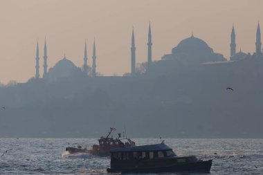Sisli istanbul ve feribot görüntüleri