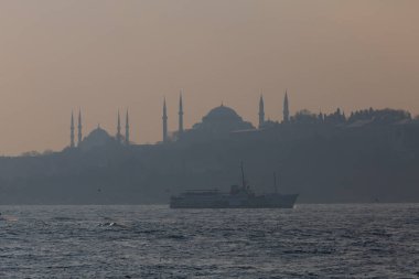 Sisli istanbul ve feribot görüntüleri