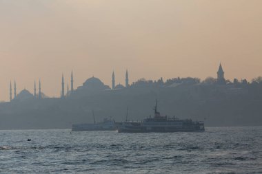 Sisli istanbul ve feribot görüntüleri