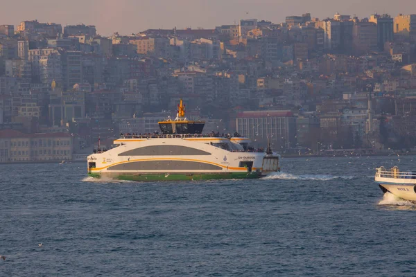 Sisli Istanbul Ferry Images — Stock Photo, Image