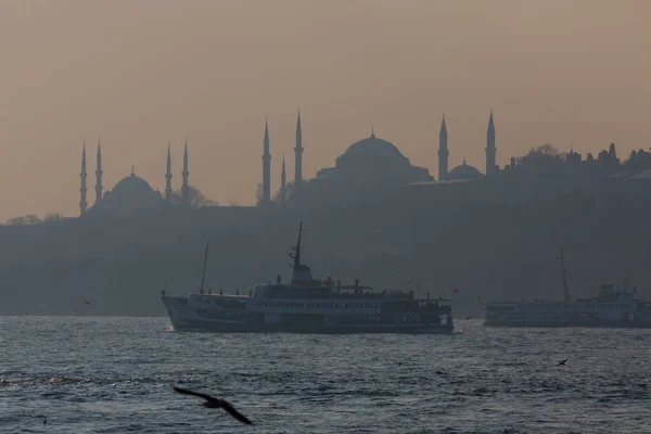 Sisli Istanbul Imágenes Ferry — Foto de Stock