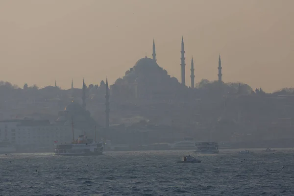 Sisli Istanbul Ferry Images — 스톡 사진