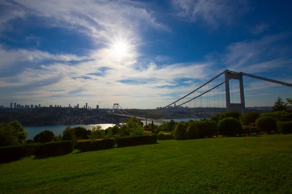 Istanbul Bosphore Pont Paysages Circulation Est Dense — Photo