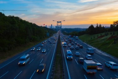 15 Temmuz Şehitler Köprüsü ve Peyzaj, trafik yoğun