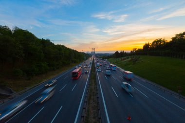 15 Temmuz Şehitler Köprüsü ve Peyzaj, trafik yoğun