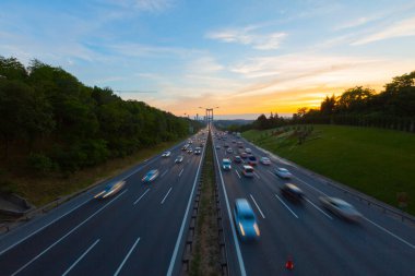 15 Temmuz Şehitler Köprüsü ve Peyzaj, trafik yoğun