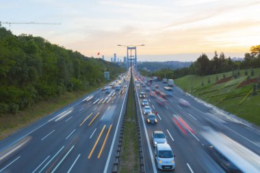 15 Temmuz Şehitler Köprüsü ve Peyzaj, trafik yoğun