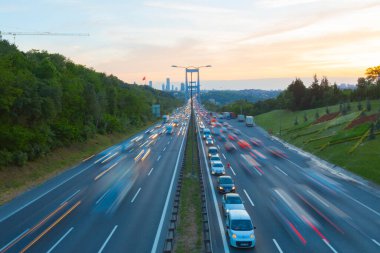 15 Temmuz Şehitler Köprüsü ve Peyzaj, trafik yoğun