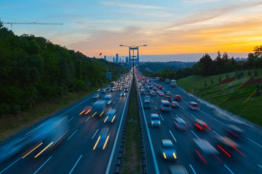 15 Temmuz Şehitler Köprüsü ve Peyzaj, trafik yoğun