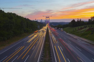 15 Temmuz Şehitler Köprüsü ve Peyzaj, trafik yoğun