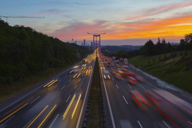 15 Temmuz Şehitler Köprüsü ve Peyzaj, trafik yoğun