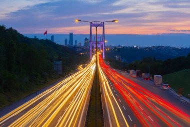 15 Temmuz Şehitler Köprüsü ve Peyzaj, trafik yoğun
