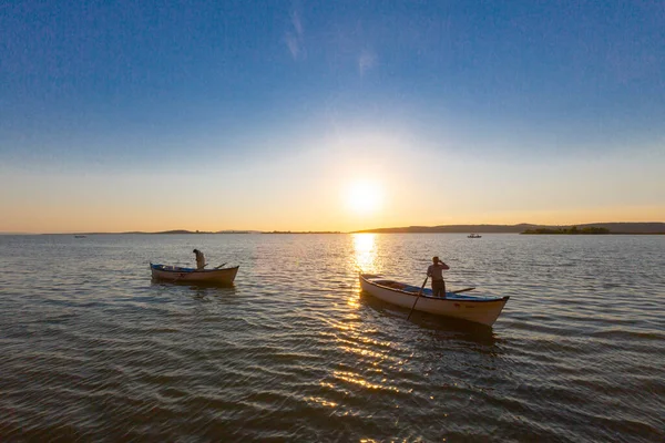 Καθαροί Ψαράδες Και Ηλιοβασίλεμα Golyazi Τουρκία — Φωτογραφία Αρχείου