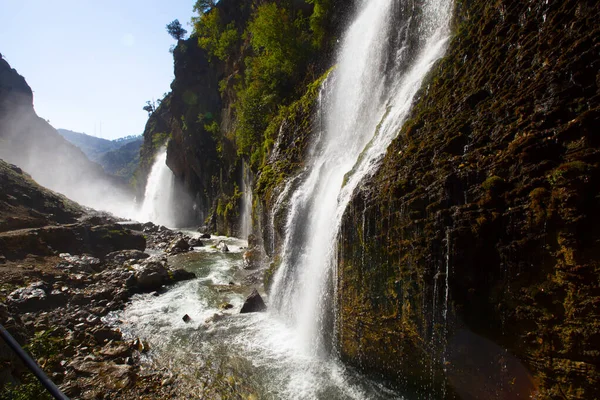 Conocida Como Segunda Cascada Más Alta Del Mundo Kapuzba Waterfall — Foto de Stock