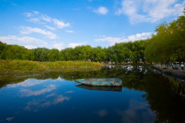 Sultan Bataklığı Koruma Alanı, Kayseri 'nin Merkez Anadolu Bölgesi' nde Develi ve Yeilhisar ilçelerinin sınırları içindedir..