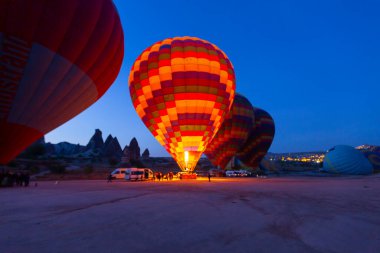 Kapadokya 'daki en popüler etkinliklerden biri sıcak hava balonlu Kapadokya' dır..
