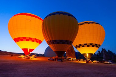 Kapadokya 'daki en popüler etkinliklerden biri sıcak hava balonlu Kapadokya' dır..
