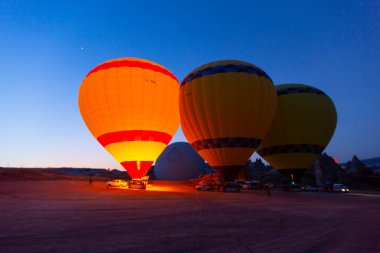Kapadokya 'daki en popüler etkinliklerden biri sıcak hava balonlu Kapadokya' dır..