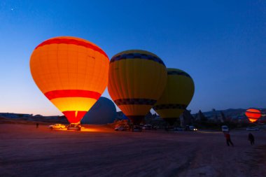 Kapadokya 'daki en popüler etkinliklerden biri sıcak hava balonlu Kapadokya' dır..