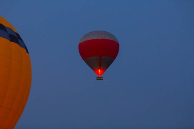 Kapadokya 'daki en popüler etkinliklerden biri sıcak hava balonlu Kapadokya' dır..