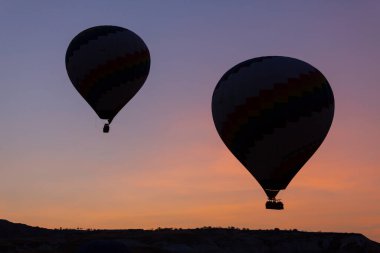 Kapadokya 'daki en popüler etkinliklerden biri sıcak hava balonlu Kapadokya' dır..