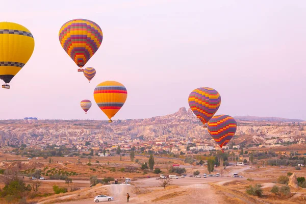 Jednou Nejpopulárnějších Aktivit Cappadocii Cappadocia Horkovzdušnými Balóny — Stock fotografie