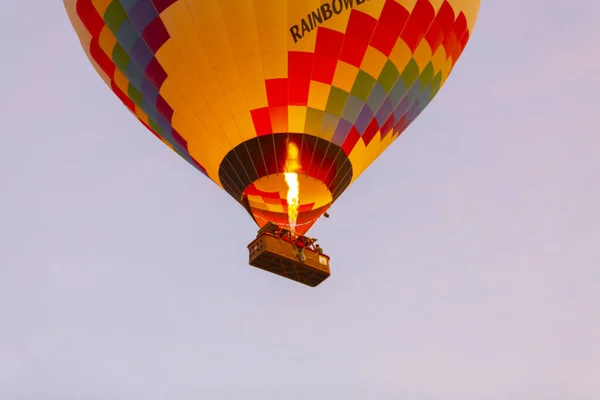 Kapadokya Daki Popüler Etkinliklerden Biri Sıcak Hava Balonlu Kapadokya Dır — Stok fotoğraf