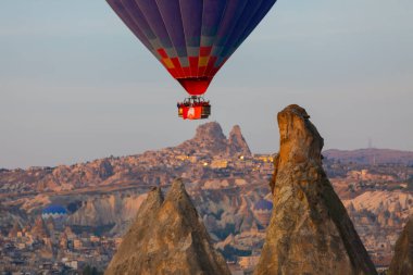 Kapadokya 'daki en popüler etkinliklerden biri sıcak hava balonlu Kapadokya' dır..