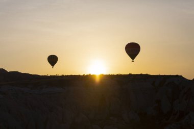 Kapadokya 'daki en popüler etkinliklerden biri sıcak hava balonlu Kapadokya' dır..