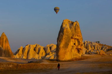 Kapadokya 'daki en popüler etkinliklerden biri sıcak hava balonlu Kapadokya' dır..
