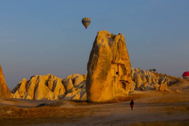 Kapadokya 'daki en popüler etkinliklerden biri sıcak hava balonlu Kapadokya' dır..