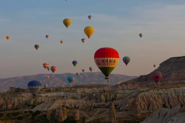 Una Las Actividades Más Populares Capadocia Capadocia Con Globos Aire — Foto de Stock