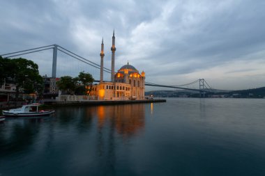 Büyük Mecidiye Camii (Ortaklık Camii))