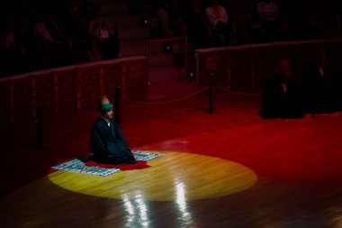 Mevleviism, Mevlana Celaleddin Rumi 'nin ölümünden sonra onun görüşlerine ve Sufi düşüncelerine dayanarak 13. yüzyılda yaşamış bir mezhep..