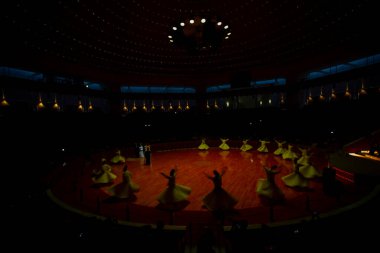 Mevleviism, Mevlana Celaleddin Rumi 'nin ölümünden sonra onun görüşlerine ve Sufi düşüncelerine dayanarak 13. yüzyılda yaşamış bir mezhep..