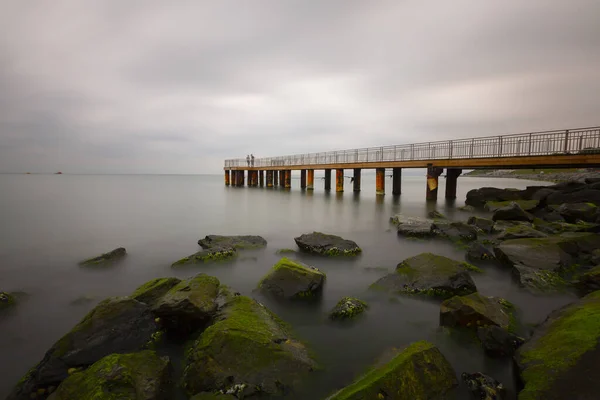 Langfristiger Pier Und Landschaft — Stockfoto
