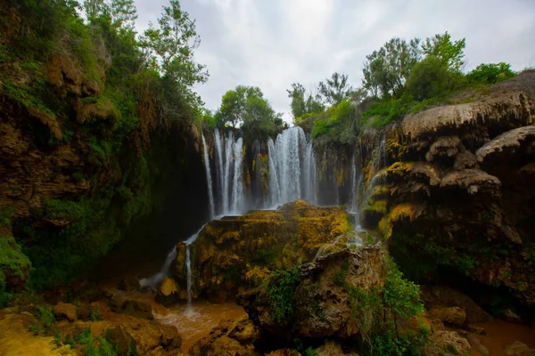 Está Localizado Rio Goksu Konya Hadim Conhecida Como Cascata Yerkpr — Fotografia de Stock