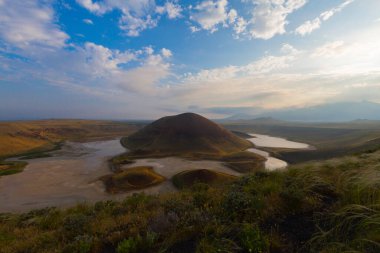 Meke Maar Gölü, Konya 'nın Karapnar ilçesinde, volkanik gaz patlaması sonucu oluşmuş bir maar şeklindeki adacıkları bulunan bir göldür..