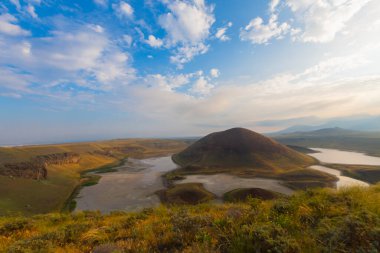 Meke Maar Gölü, Konya 'nın Karapnar ilçesinde, volkanik gaz patlaması sonucu oluşmuş bir maar şeklindeki adacıkları bulunan bir göldür..