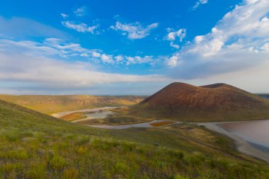 Meke Maar Gölü, Konya 'nın Karapnar ilçesinde, volkanik gaz patlaması sonucu oluşmuş bir maar şeklindeki adacıkları bulunan bir göldür..