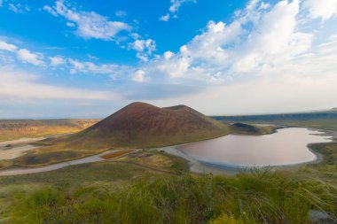 Meke Maar Gölü, Konya 'nın Karapnar ilçesinde, volkanik gaz patlaması sonucu oluşmuş bir maar şeklindeki adacıkları bulunan bir göldür..